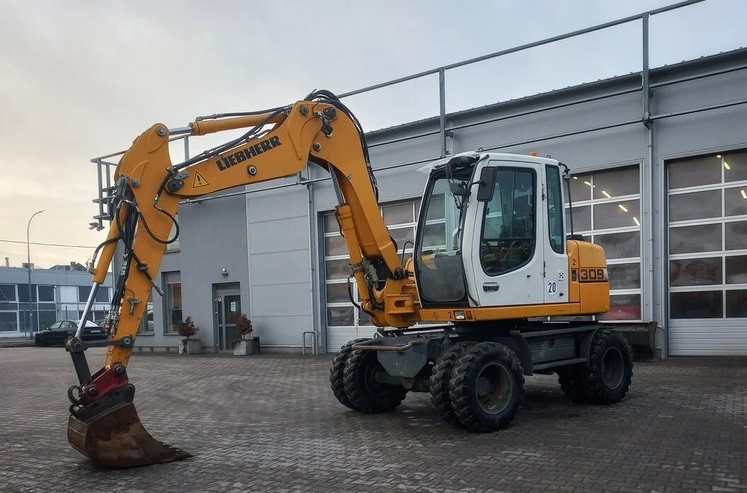 2010 LIEBHERR A 309 Litronic